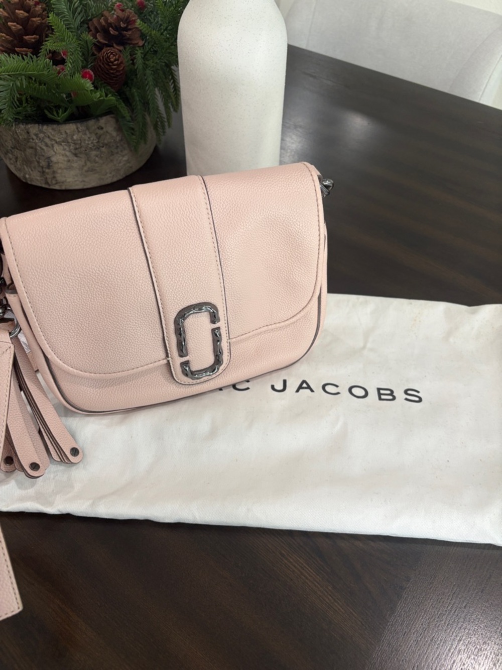 Used Good Condition Marc Jacobs Blush Pink Pebbled Leather Crossbody